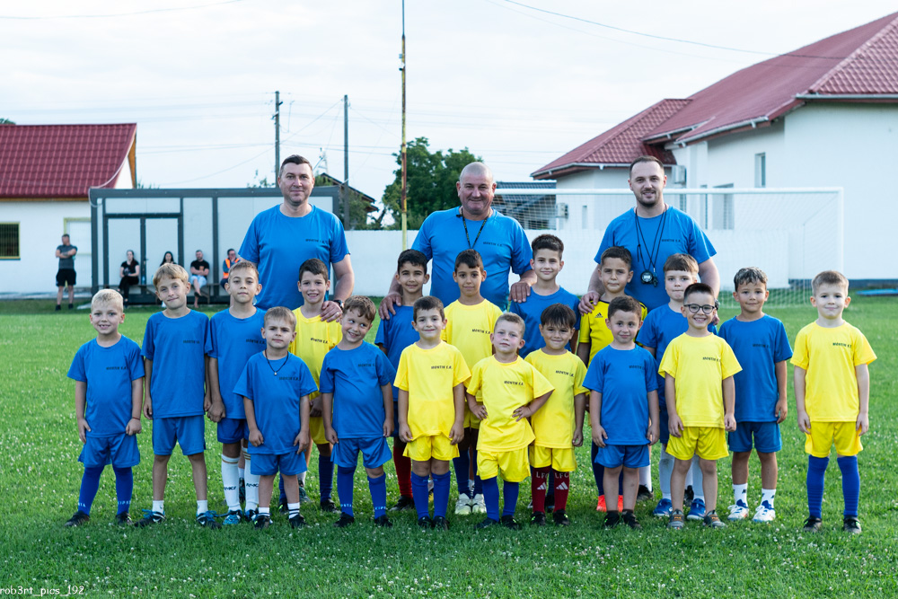 ACADEMIA DE CAMPIONI PRAHOVA